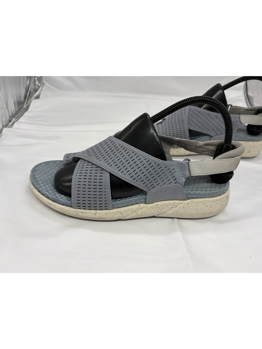 BareTraps Geranium Women's Sandals & Flip Flops Blue Size 9